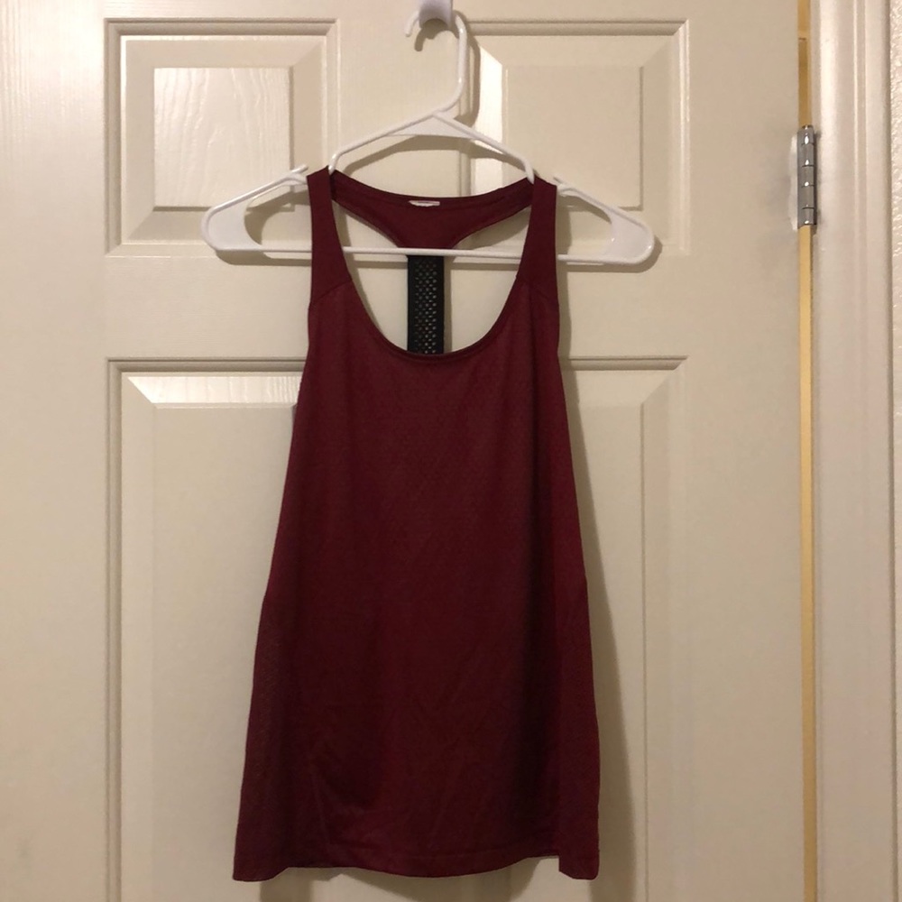 workout shirt